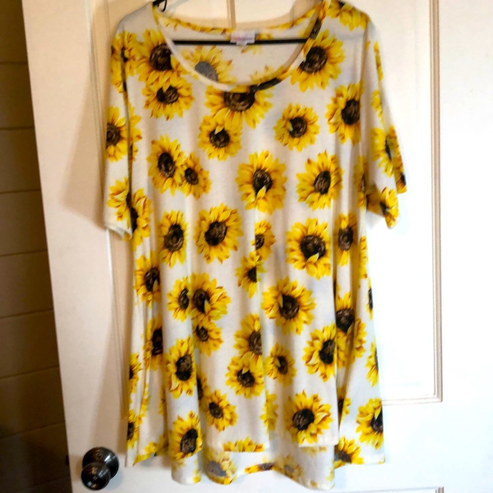 Sunflower LuLaRoe Perfect Tee